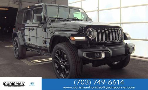 Black Clearcoat 2025 Jeep Wrangler 4xe Sahara