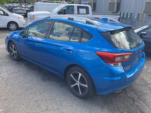 Ocean Blue Pearl 2021 Subaru Impreza Premium
