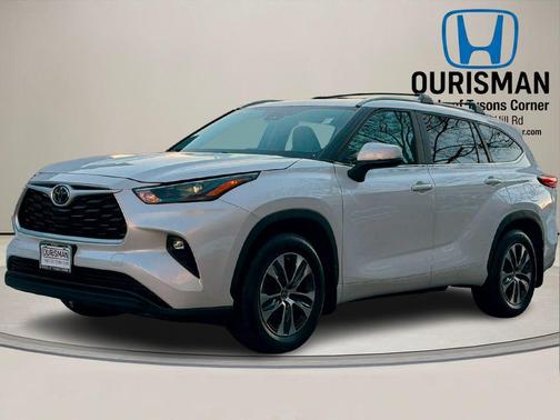 2023 Toyota Highlander XLE