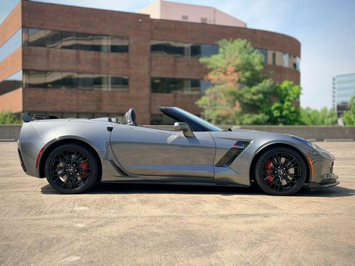 Shark Gray Metallic 2015 Chevrolet Corvette Z06