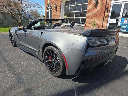 Gray Metallic 2015 Chevrolet Corvette Z06
