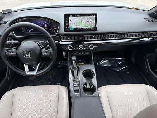 Platinum White 2022 Honda Civic Sport Touring