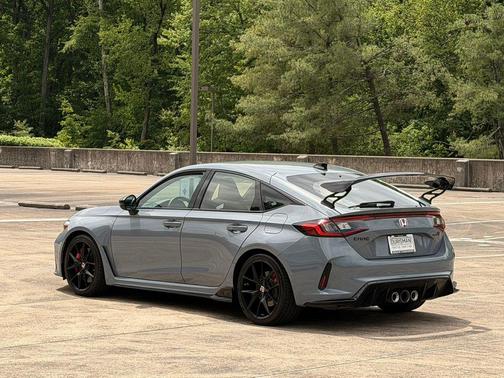 Sonic Gray Pearl 2023 Honda Civic Type R Touring