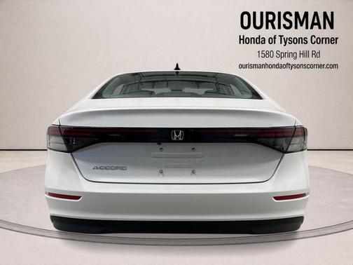 Platinum White 2026 Honda Accord SE