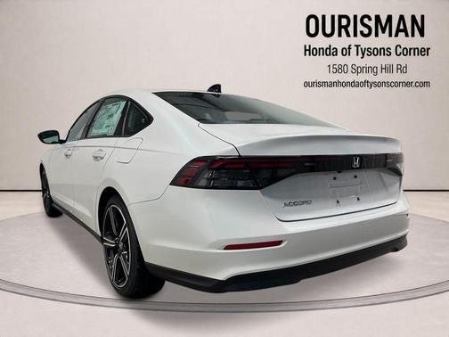 Platinum White 2026 Honda Accord SE