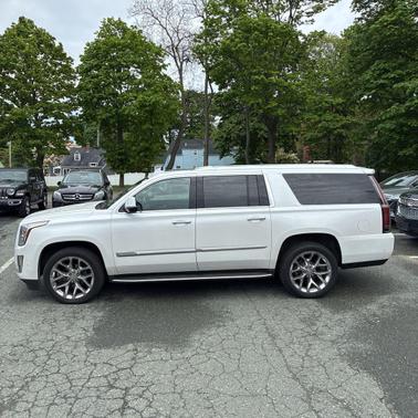 Crystal White Tricoat 2019 Cadillac Escalade ESV Premium Luxury