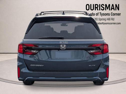 Still Night Pearl 2026 Honda Odyssey Elite