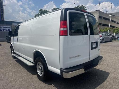 2023 GMC Savana 2500 Work Van
