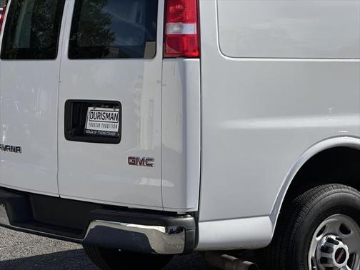 2023 GMC Savana 2500 Work Van