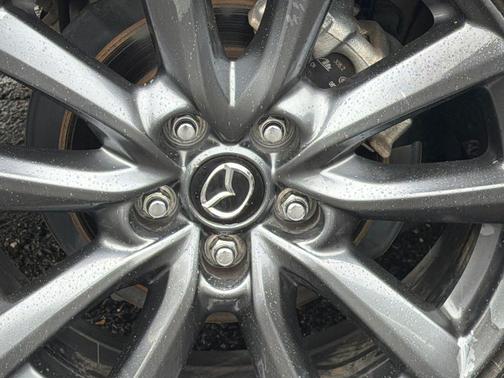 Jet Black Mica 2023 Mazda Mazda3 FWD w/Preferred Package