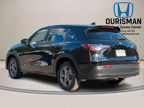 Crystal Black Pearl 2026 Honda HR-V LX