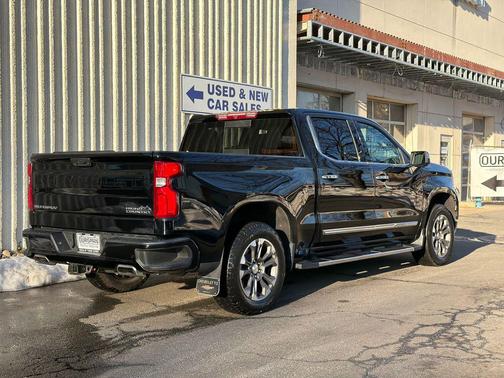 2023 Chevrolet Silverado 1500 High Country