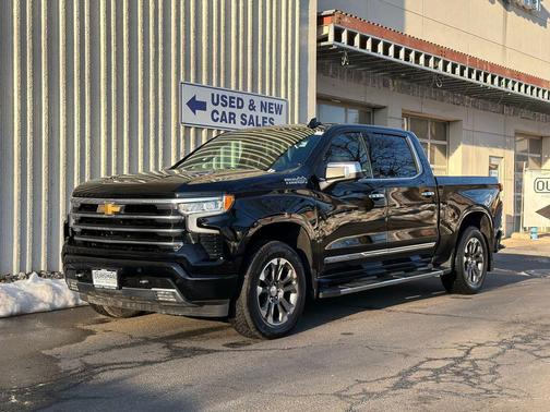2023 Chevrolet Silverado 1500 High Country