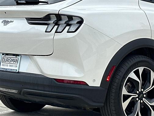 2024 Ford Mustang Mach-E Select