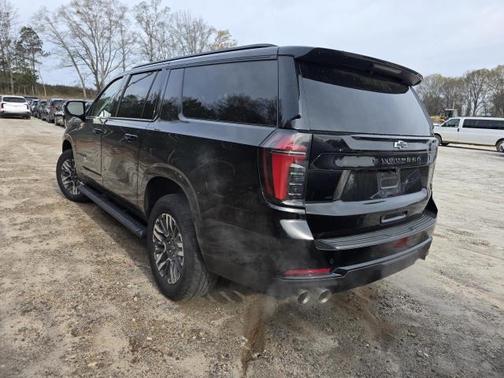 2025 Chevrolet Suburban 4WD Z71