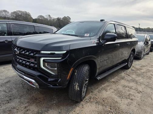 2025 Chevrolet Suburban 4WD Z71