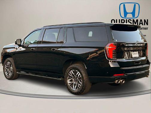 Black 2025 Chevrolet Suburban 4WD Z71