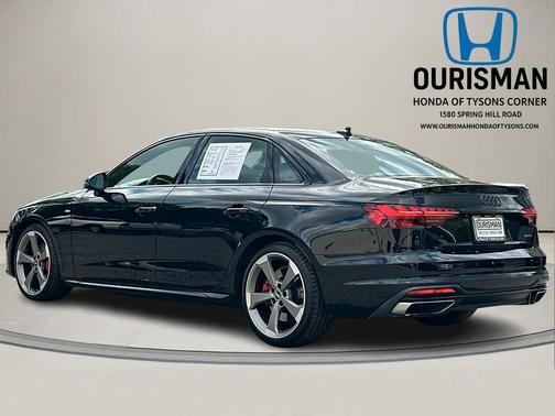 2022 Audi A4 45 S line Premium Plus