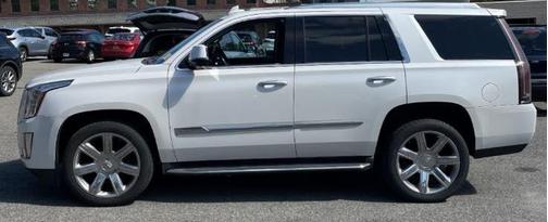 2016 Cadillac Escalade Luxury