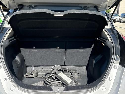 2021 Nissan Leaf SL PLUS 62 kWh