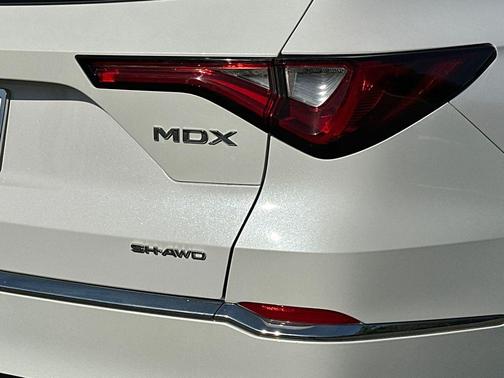 2023 Acura MDX Standard