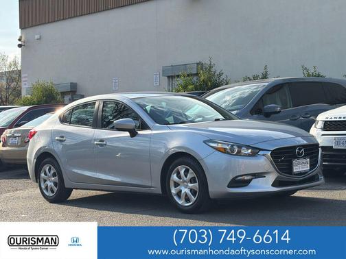 Sonic Silver Metallic 2017 Mazda Mazda3 Sport