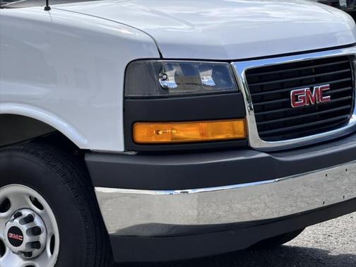 2023 GMC Savana 2500 Work Van