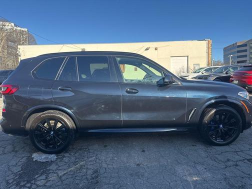 2023 BMW X5 M50i