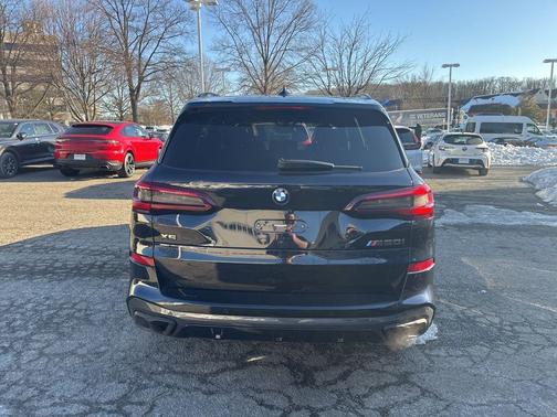 2023 BMW X5 M50i