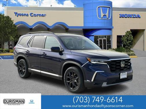 2025 Honda Pilot Touring 8-Passenger