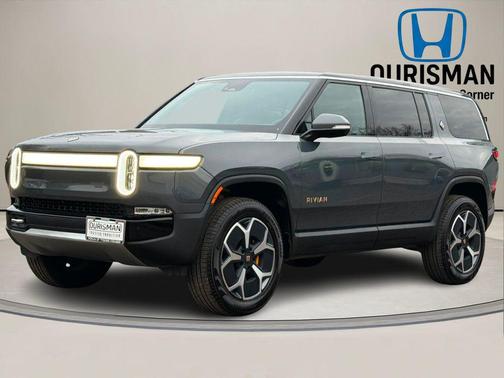 2023 Rivian R1S Adventure