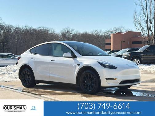 2023 Tesla Model Y Long Range Dual Motor All-Wheel Drive