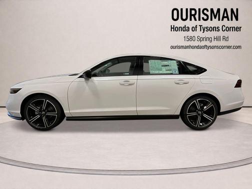 Platinum White 2026 Honda Accord SE