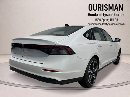 Platinum White 2026 Honda Accord SE