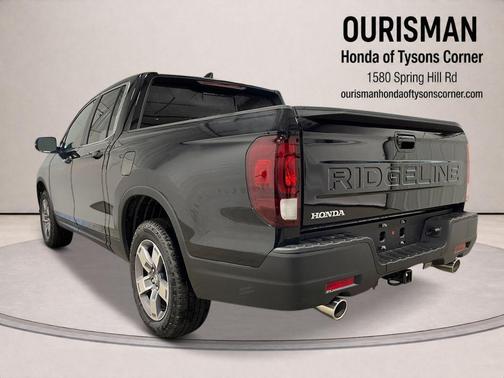 Crystal Black Pearl 2026 Honda Ridgeline RTL