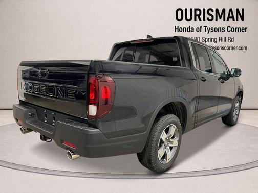 Crystal Black Pearl 2026 Honda Ridgeline RTL
