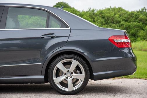 Steel Grey Metallic 2011 Mercedes-Benz E-Class 4MATIC