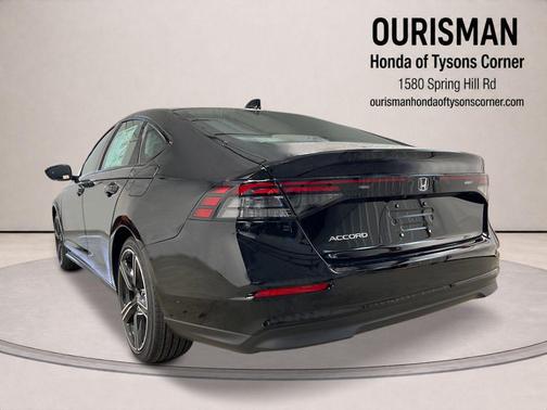 Crystal Black Pearl 2026 Honda Accord SE