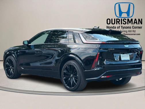 Stellar Black Metallic 2024 Cadillac LYRIQ Sport