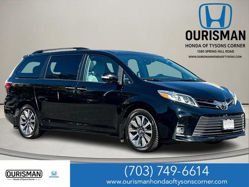 2018 Toyota Sienna Limited Premium