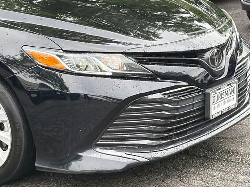 Midnight Black Metallic 2020 Toyota Camry LE
