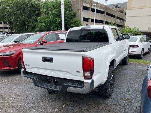 Ice Cap 2023 Toyota Tacoma SR5