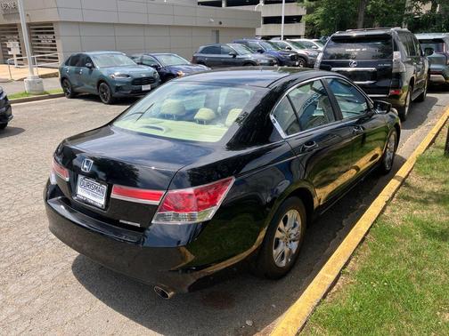 Crystal Black Pearl 2011 Honda Accord SE