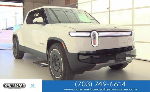 Glacier White 2025 Rivian R1T Adventure Dual Motor Large Pack