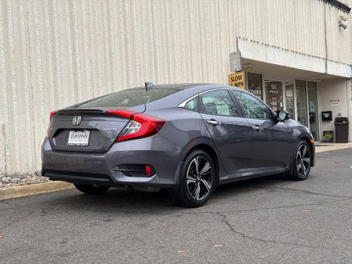2017 Honda Civic Touring