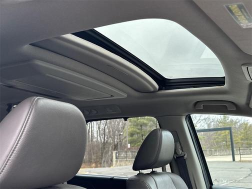 2012 Honda Odyssey Touring Elite