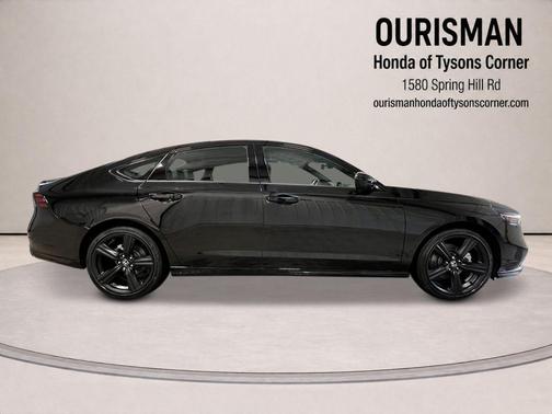 Crystal Black Pearl 2026 Honda Accord Hybrid Sport-L