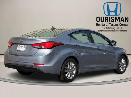 2015 Hyundai ELANTRA SE