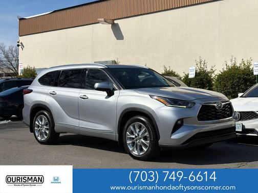 2022 Toyota Highlander Hybrid Limited