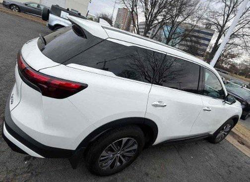 2025 INFINITI QX60 Pure